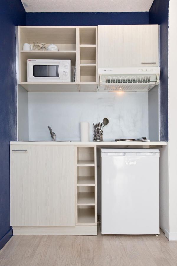 Grand Avec Climatisation, Balcon Proche Gare Centre Apartment